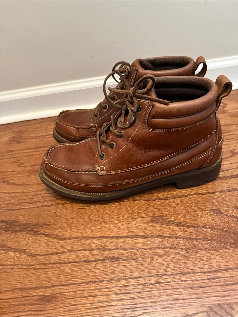 Cabela's Brown Leather Chukka Moc Toe Lace-Up Boots